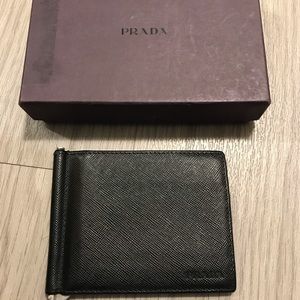 Prada black leather mens wallet